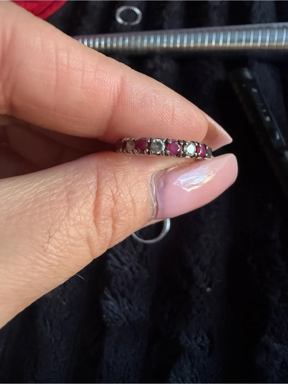 925 Silver Ring Set with Pink Heart Gemstone - 925 and Rubies